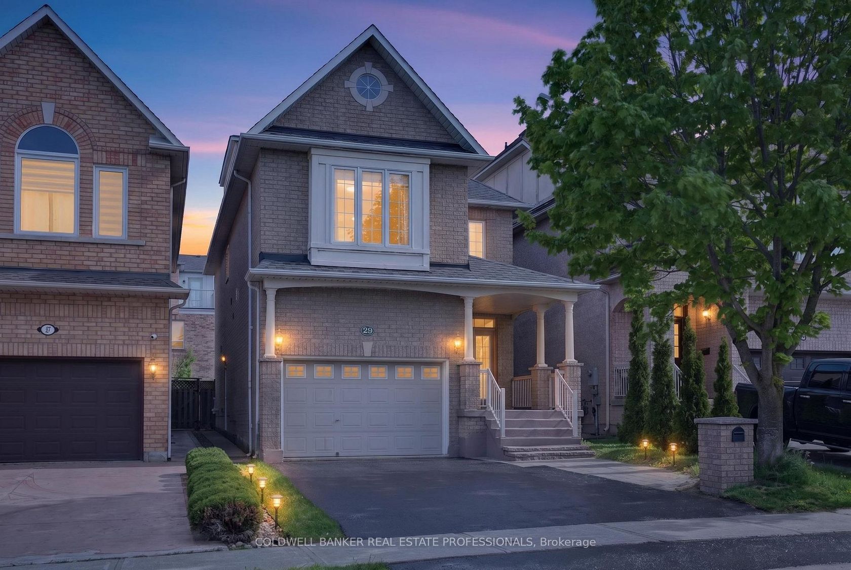 29 Bentwood Crescent, Patterson, Vaughan photo number 2