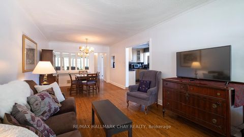 Photo 9 at 189 Sentinel Road, York University Heights, Toronto