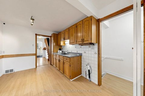 Photo 12 at 34 Lingarde Drive, Maryvale, Toronto