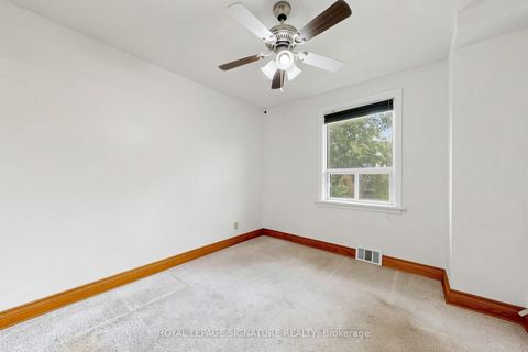Photo 16 at 34 Lingarde Drive, Maryvale, Toronto
