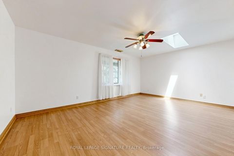 Photo 25 at 34 Lingarde Drive, Maryvale, Toronto