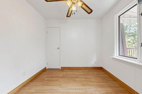 Photo 31 at 34 Lingarde Drive, Maryvale, Toronto