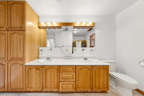 Photo 35 at 34 Lingarde Drive, Maryvale, Toronto