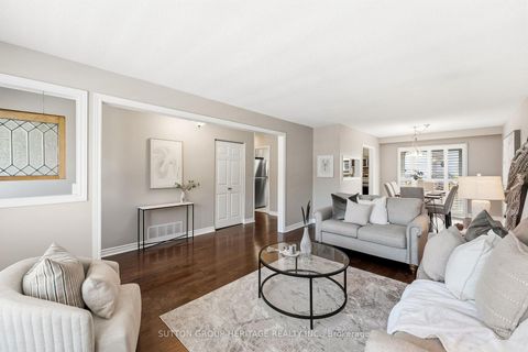 Photo 13 at 23 Jacwin Drive, Central West, Ajax