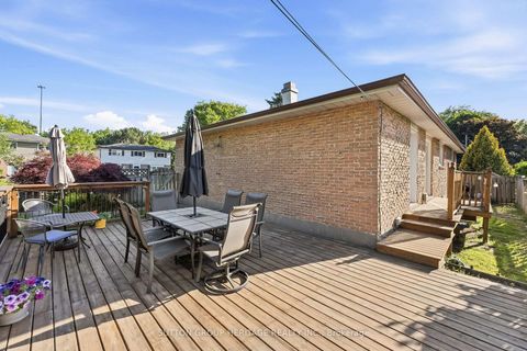 Photo 41 at 23 Jacwin Drive, Central West, Ajax