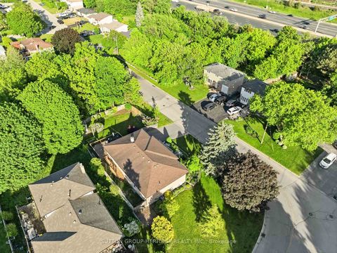 Photo 49 at 23 Jacwin Drive, Central West, Ajax
