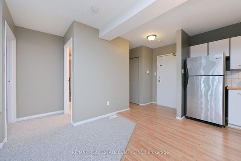 Photo 5 at 409 - 120 Bell Farm Road, Alliance, Barrie