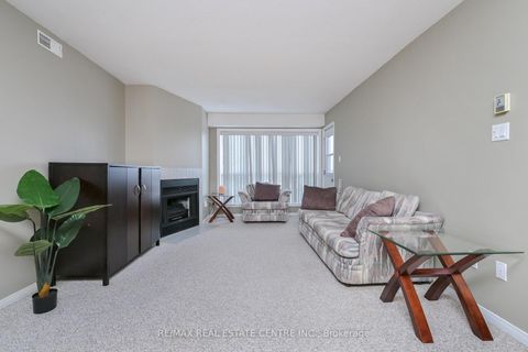 Photo 9 at 409 - 120 Bell Farm Road, Alliance, Barrie