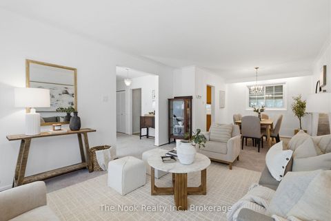 Photo 10 at 47 Cresthaven Drive, Hillcrest Village, Toronto