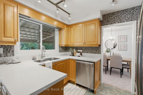 Photo 15 at 47 Cresthaven Drive, Hillcrest Village, Toronto