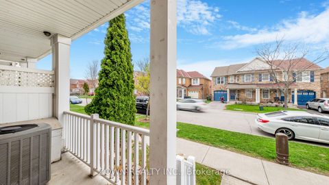 Photo 3 at 25 Cheetah Crescent, Rouge E11, Toronto