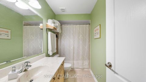 Photo 31 at 25 Cheetah Crescent, Rouge E11, Toronto
