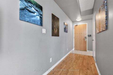 Photo 2 at 4607 - 65 Bremner Boulevard, Waterfront Communities C1, Toronto