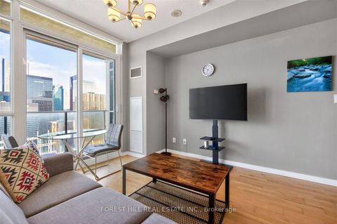 Photo 6 at 4607 - 65 Bremner Boulevard, Waterfront Communities C1, Toronto