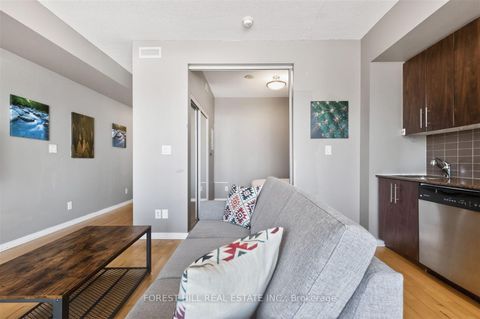 Photo 7 at 4607 - 65 Bremner Boulevard, Waterfront Communities C1, Toronto