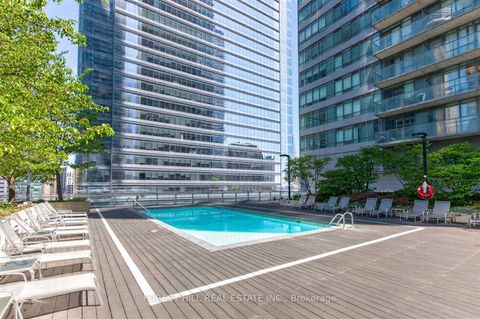 Photo 23 at 4607 - 65 Bremner Boulevard, Waterfront Communities C1, Toronto