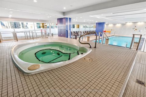 Photo 24 at 4607 - 65 Bremner Boulevard, Waterfront Communities C1, Toronto