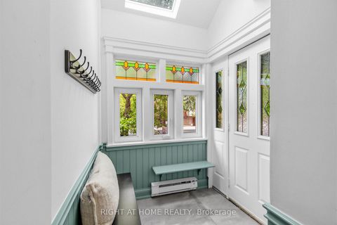 Photo 15 at 1022 Mount Pleasant Road, Mount Pleasant East, Toronto