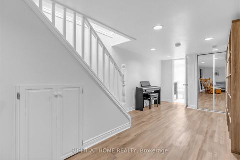 Photo 23 at 1022 Mount Pleasant Road, Mount Pleasant East, Toronto