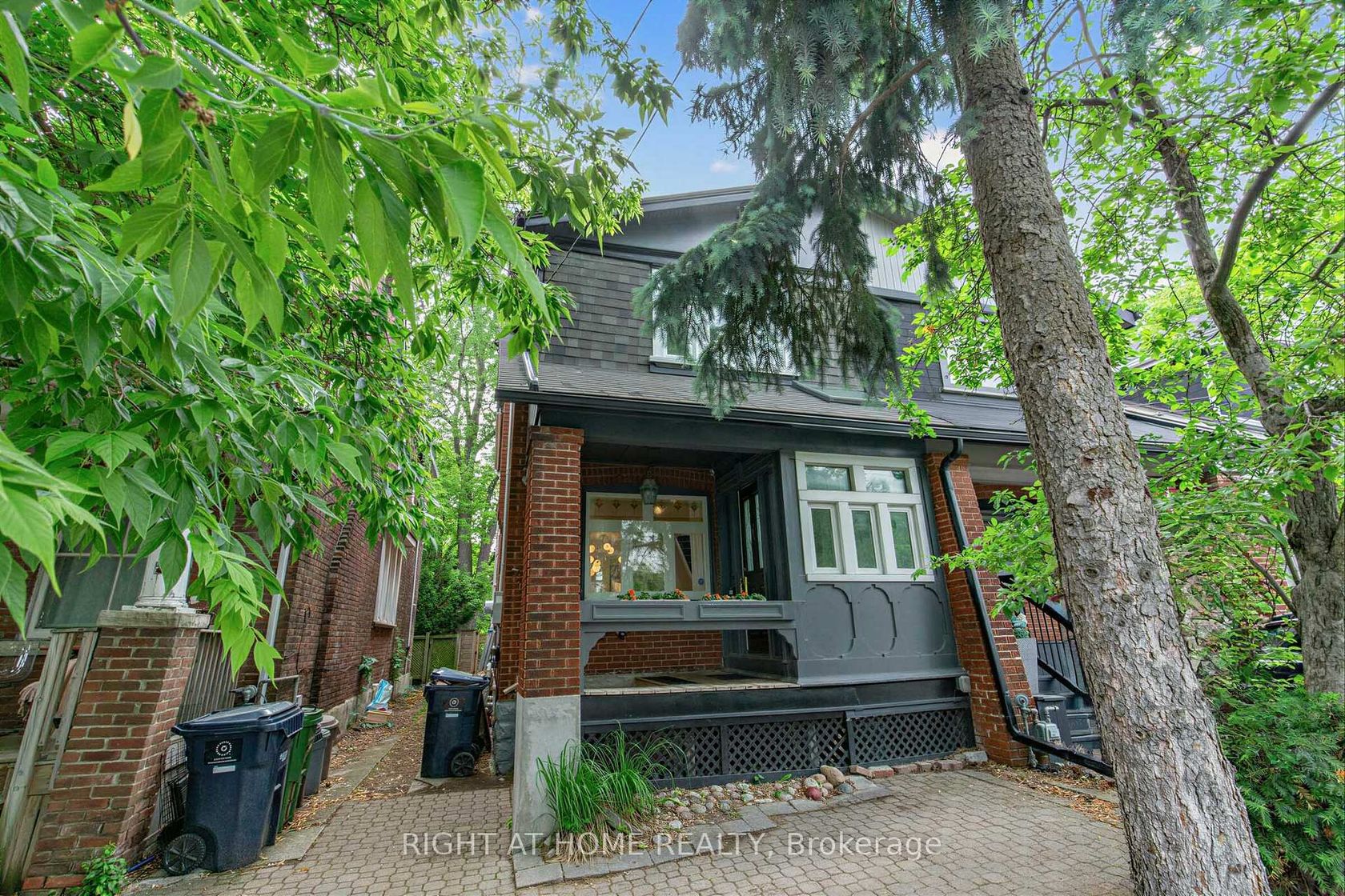 1022 Mount Pleasant Road, Mount Pleasant East, Toronto photo number 2