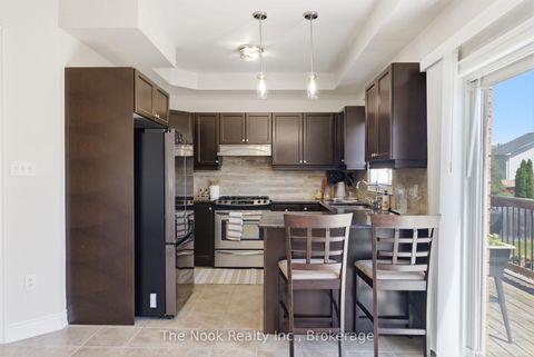Photo 12 at 385 Longworth Avenue, Bowmanville, Clarington