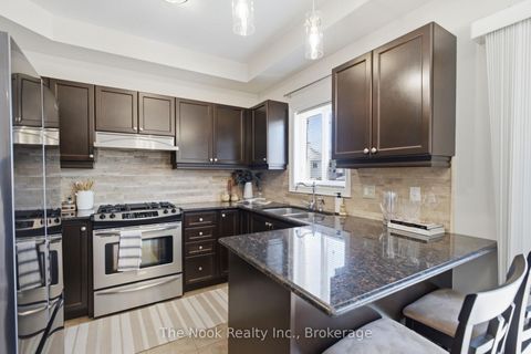 Photo 14 at 385 Longworth Avenue, Bowmanville, Clarington