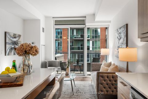 Photo 9 at 312 - 105 George Street, Moss Park, Toronto