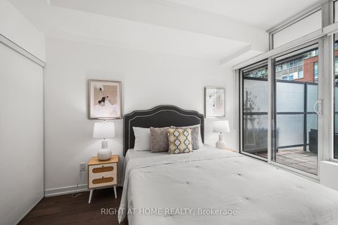 Photo 15 at 312 - 105 George Street, Moss Park, Toronto
