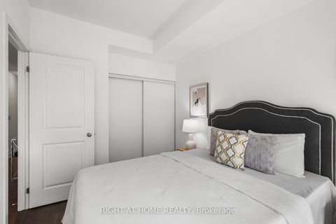 Photo 17 at 312 - 105 George Street, Moss Park, Toronto