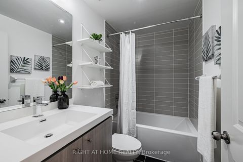 Photo 19 at 312 - 105 George Street, Moss Park, Toronto