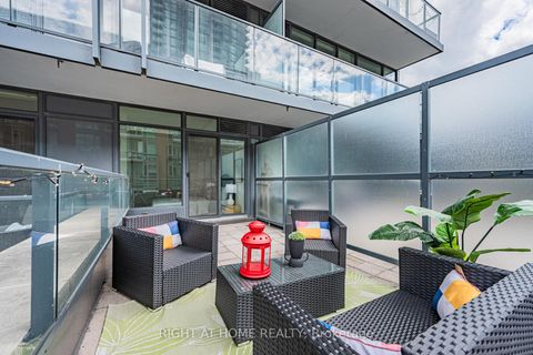 Photo 24 at 312 - 105 George Street, Moss Park, Toronto