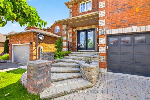 Photo 3 at 7 Michelle Drive, Painswick South, Barrie