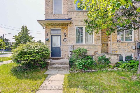 Photo 1 at 49 Kawneer Terrace, Dorset Park, Toronto