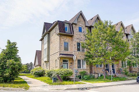 Photo 2 at 49 Kawneer Terrace, Dorset Park, Toronto