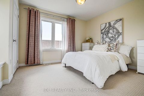 Photo 26 at 49 Kawneer Terrace, Dorset Park, Toronto