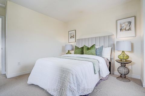 Photo 29 at 49 Kawneer Terrace, Dorset Park, Toronto