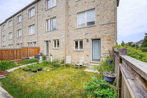Photo 33 at 49 Kawneer Terrace, Dorset Park, Toronto