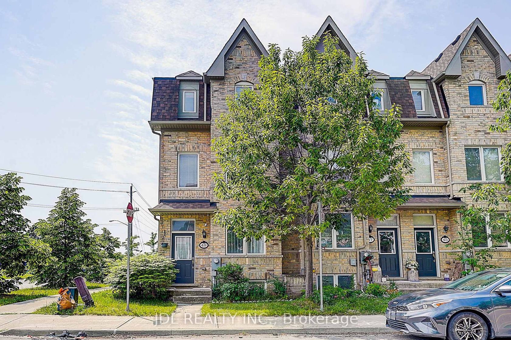 49 Kawneer Terrace, Dorset Park, Toronto photo number 2
