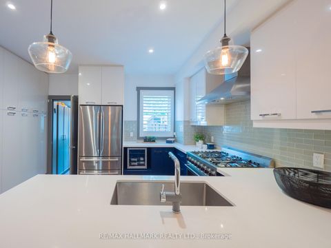 Photo 13 at 164 Langley Avenue, North Riverdale, Toronto