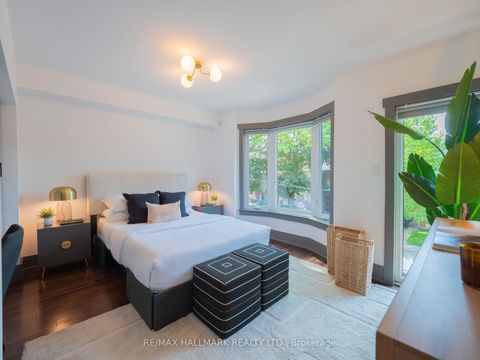 Photo 20 at 164 Langley Avenue, North Riverdale, Toronto