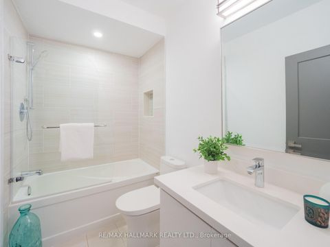 Photo 28 at 164 Langley Avenue, North Riverdale, Toronto