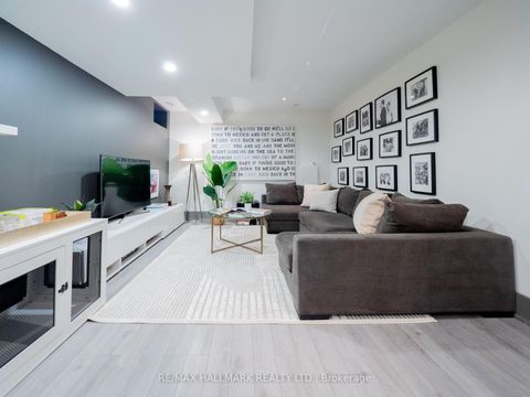 Photo 36 at 164 Langley Avenue, North Riverdale, Toronto
