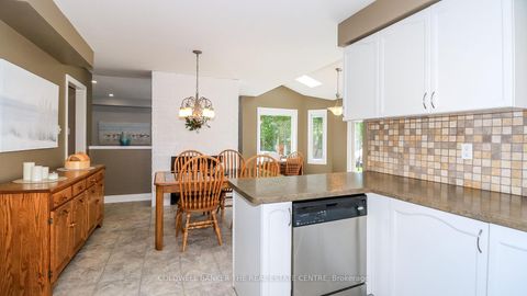Photo 21 at 2790 Shering Crescent, Stroud, Innisfil