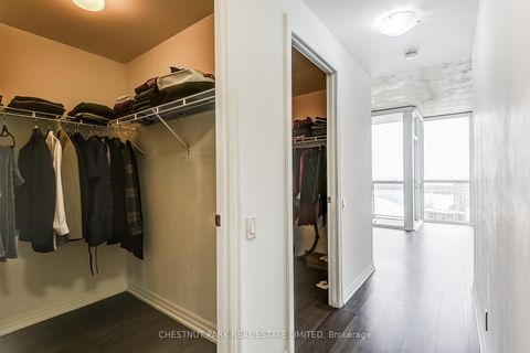 Photo 14 at 4005 - 88 Blue Jays Way, Waterfront Communities C1, Toronto