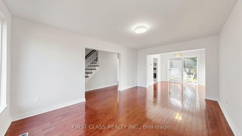 Photo 3 at 66 Sonmore Drive, Malvern West, Toronto