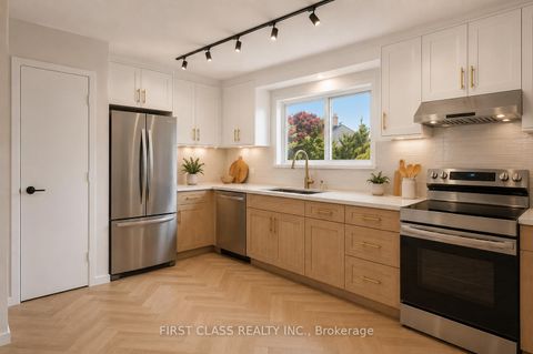 Photo 10 at 66 Sonmore Drive, Malvern West, Toronto