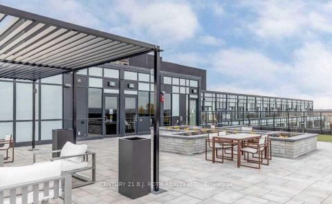 Photo 12 at 201 - 681 Yonge Street N, Painswick South, Barrie