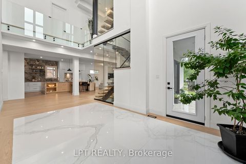 Photo 9 at 838 Elmwood Street, Historic Lakeshore Communities, Georgina