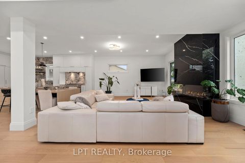 Photo 18 at 838 Elmwood Street, Historic Lakeshore Communities, Georgina