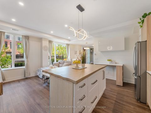 Photo 10 at 108 - 15 Maryport Avenue, CFB, Toronto